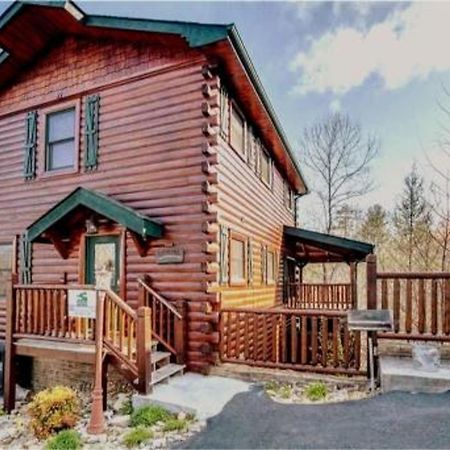 Dreams Come True With This Luxury Cabin! 蓋特林堡 外观 照片