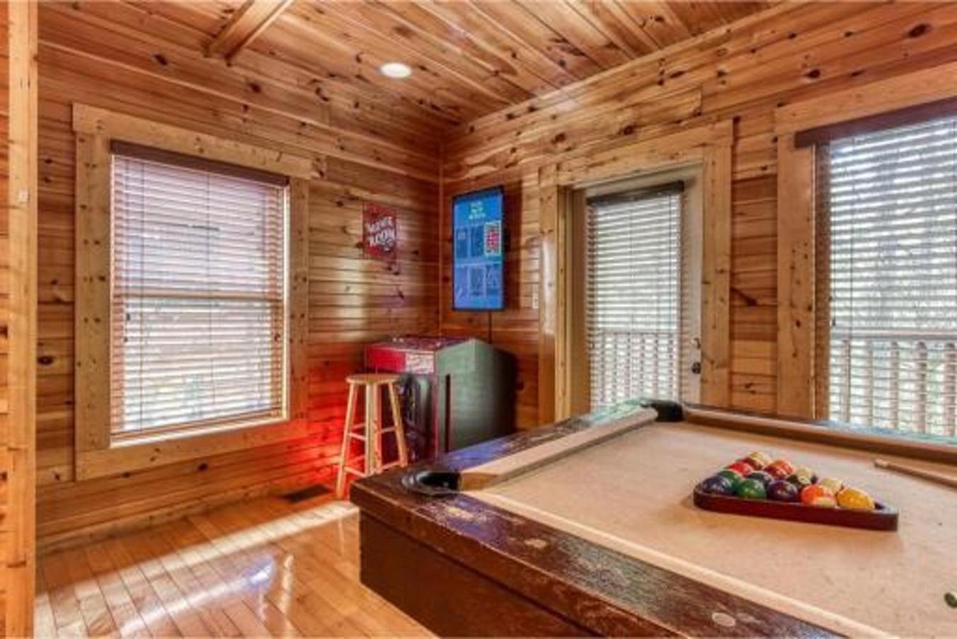 Dreams Come True With This Luxury Cabin! 蓋特林堡 外观 照片
