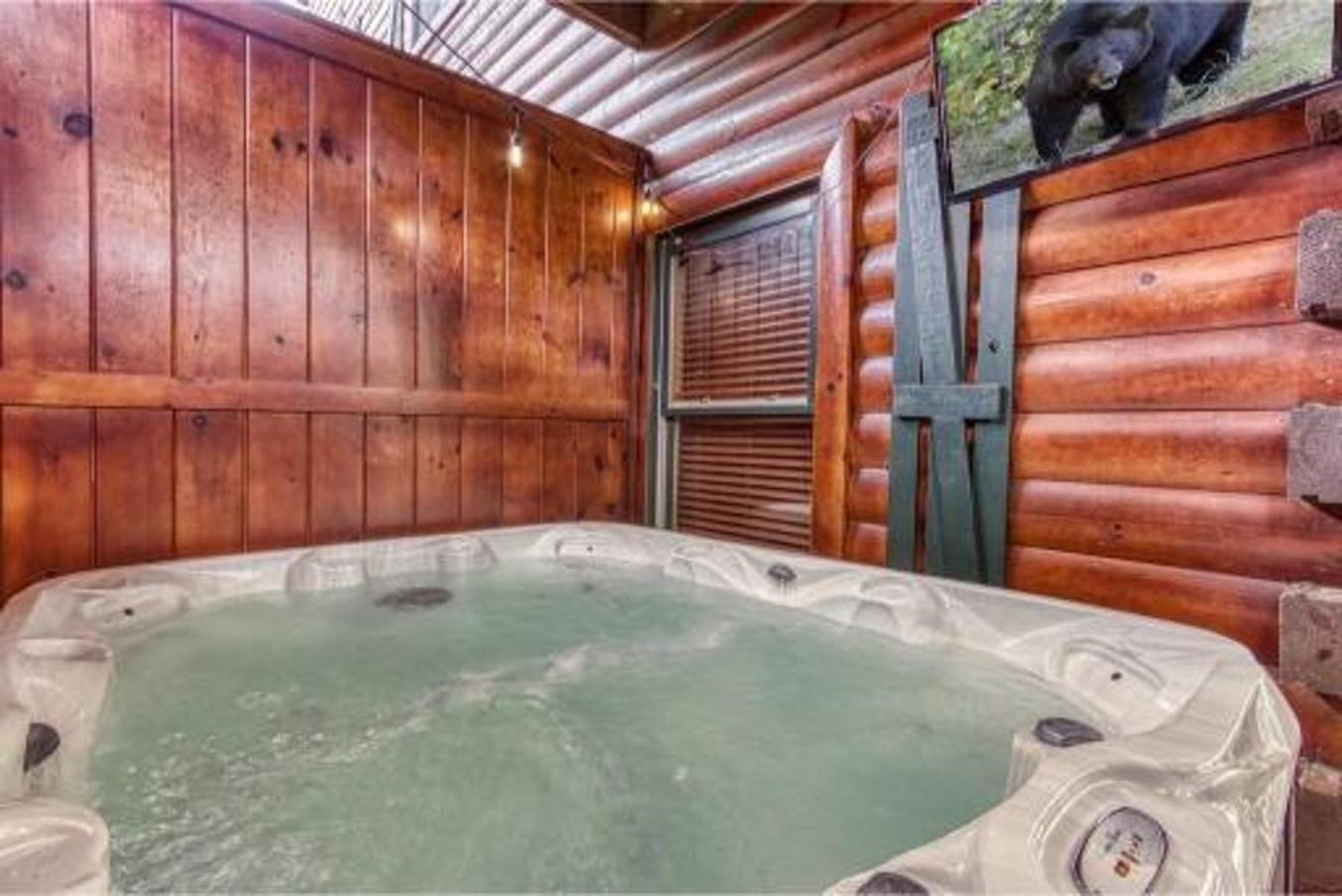 Dreams Come True With This Luxury Cabin! 蓋特林堡 外观 照片