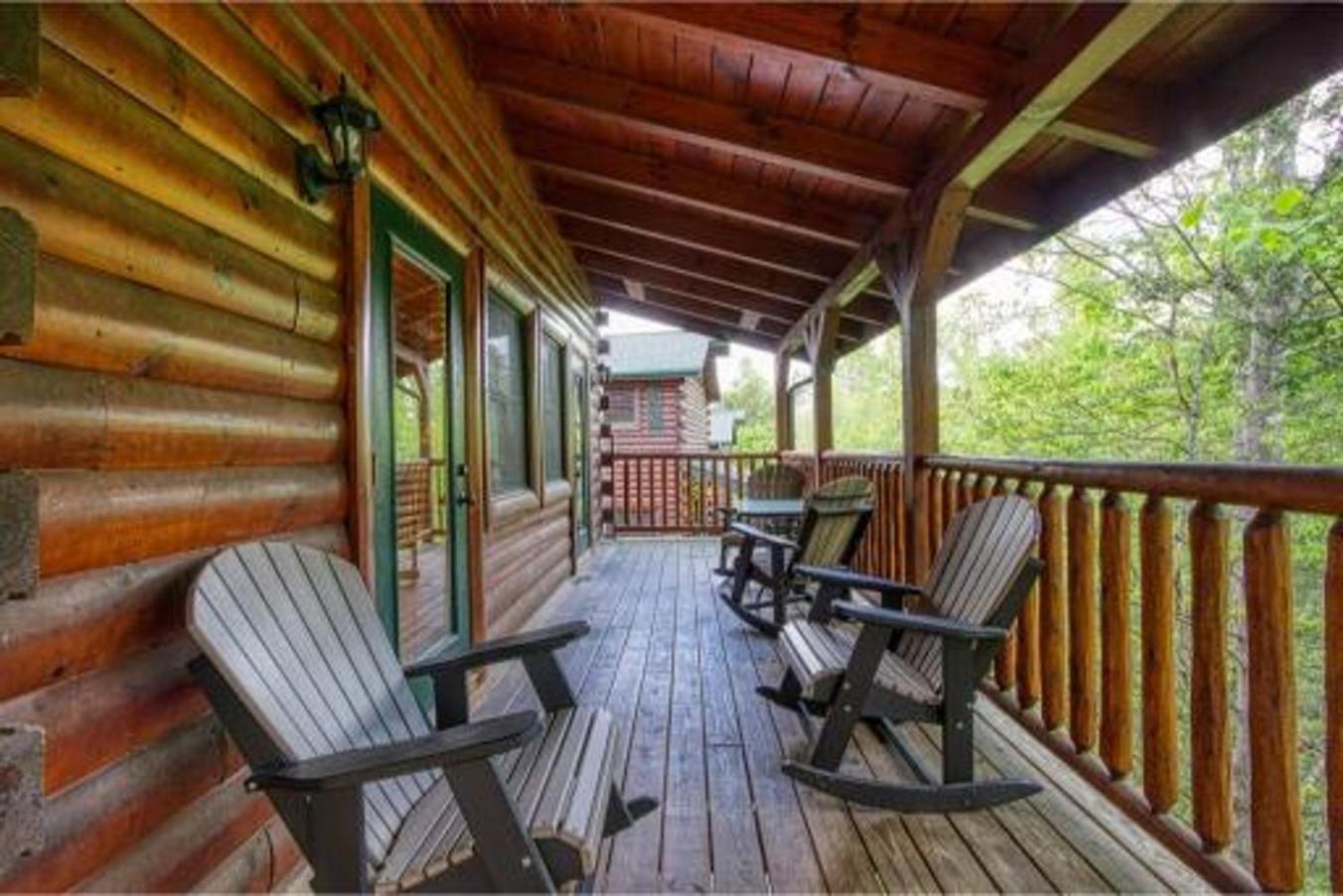 Dreams Come True With This Luxury Cabin! 蓋特林堡 外观 照片